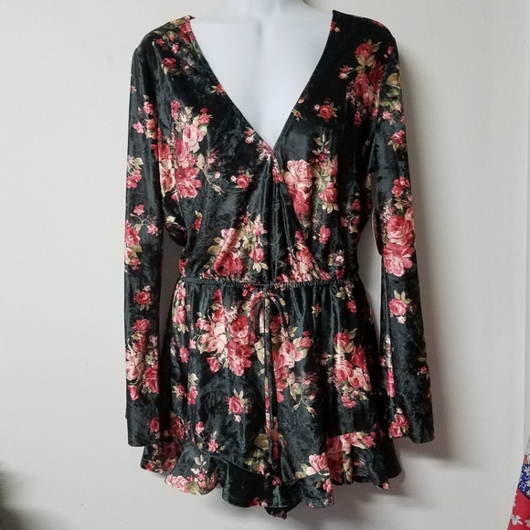 BeBop Dresses & Skirts - Bebop velour hunter green GORGEOUS romper M NWT